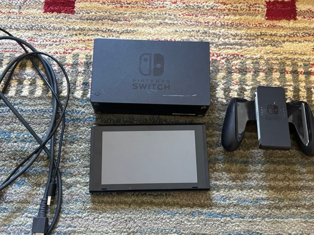 Nintendo Switch 本体 大乱闘スマッシュブラザーズカセット付き 任天堂（Nintendo） Nintendo Switch本体 大乱闘スマッシュブラザーズ