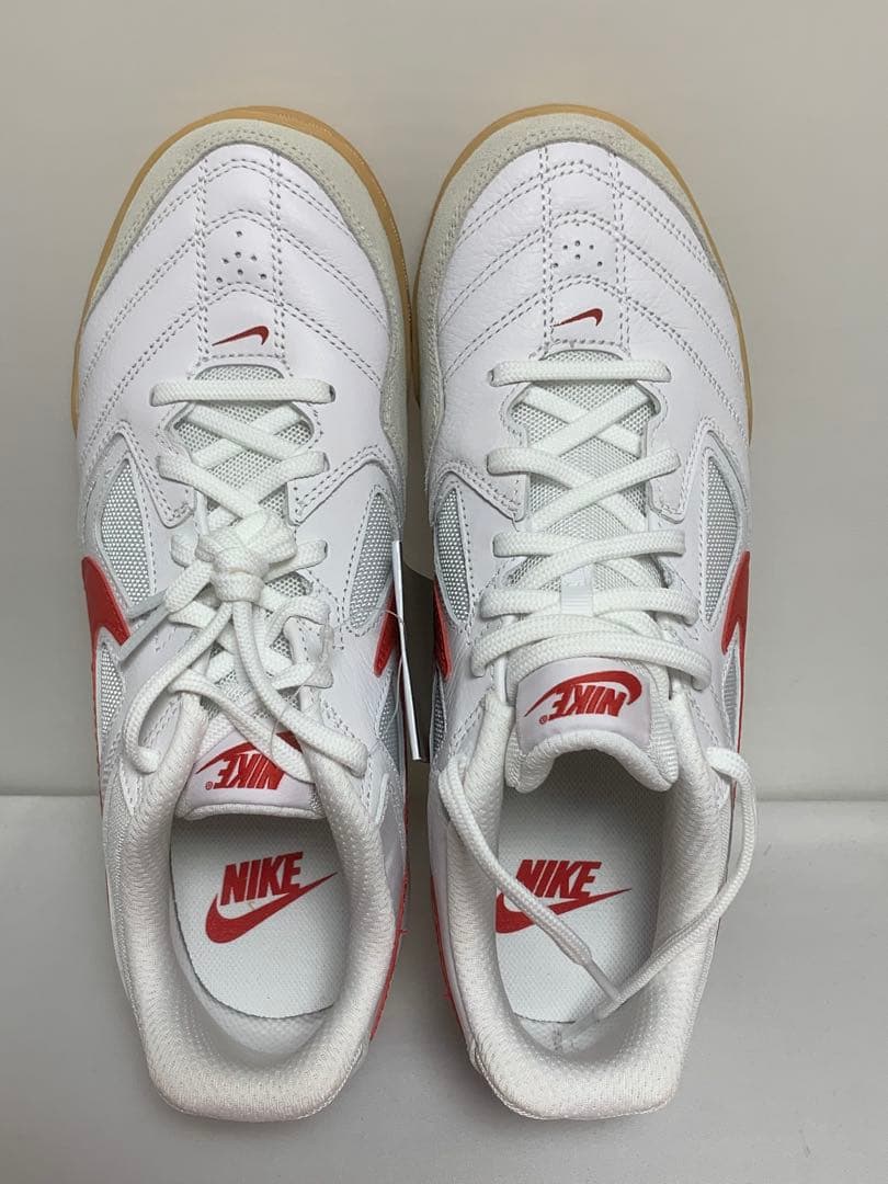 匿名配送】ナイキ NIKE GATO フットサルシューズ 26cm 新品未使用