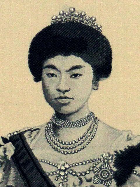 ♥掛軸 大正時代 皇后陛下 つづれ織り 大正天皇 人物 掛け軸 骨董品