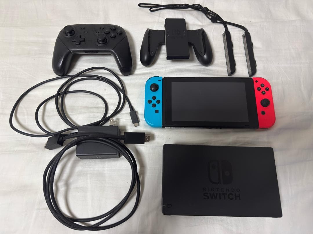 Nintendo Switch 本体 付属品あり Proコン、SDカード付き スタートアクセサリーセット】Nintendo Switch 2 Proコントローラー