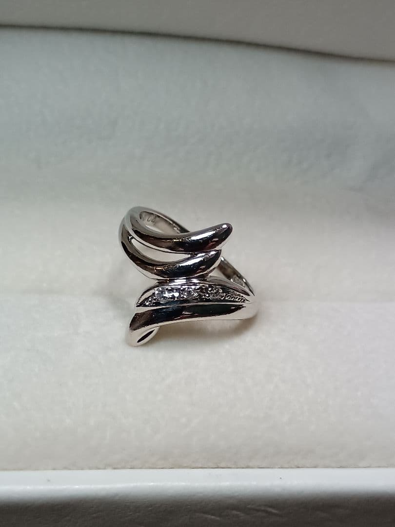 ジュエリーマキ プラチナ ダイヤモンド リング 波形 ウェーブ 11号 4.0g