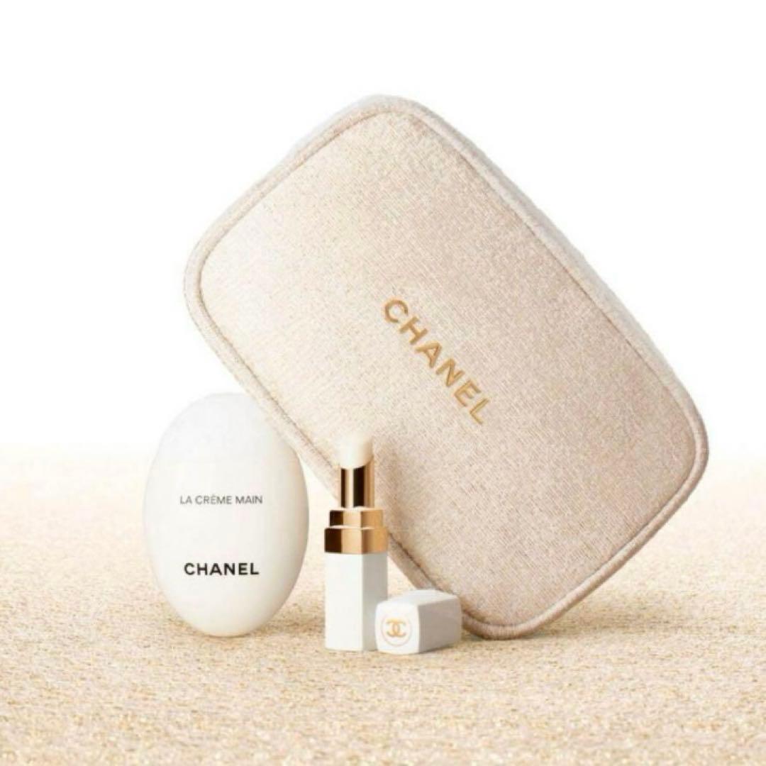 新品✨CHANEL シャネル クリスマスコフレ　2023ホリデー シャネル23年クリスマスコフレ、“限定ポーチ付き”アイシャドウ＆リップ