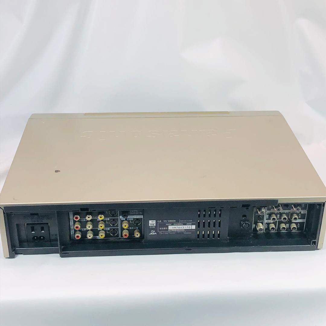 パナソニック S-VHS ビデオデッキ NV-SB606 - メルカリ