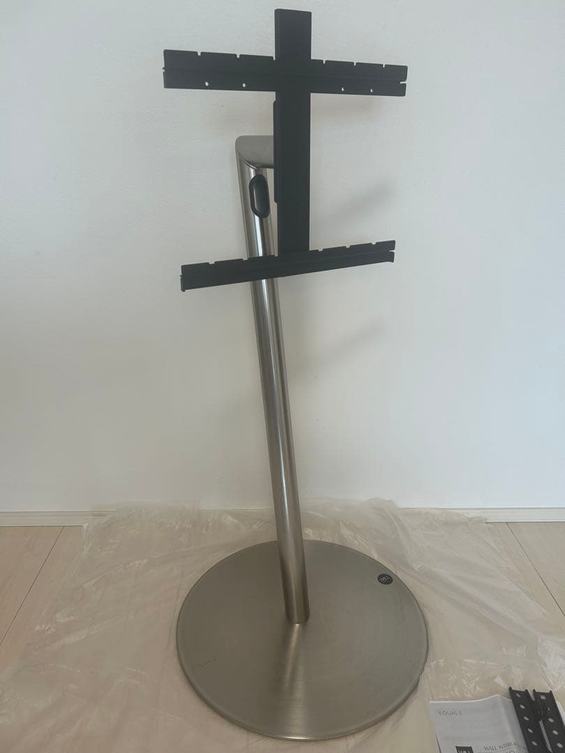 EQUALS anataRO テレビスタンド anataIRO(アナタイロ) テレビスタンド レビュー】テレビ台は不要！部屋