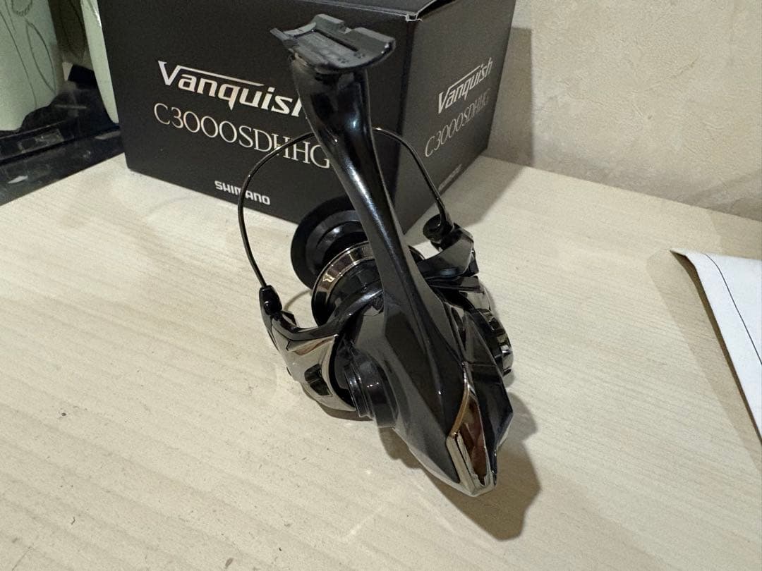 シマノ 19 ヴァンキッシュ C3000SDHHG ボディ 美品 シマノ 19 ヴァン