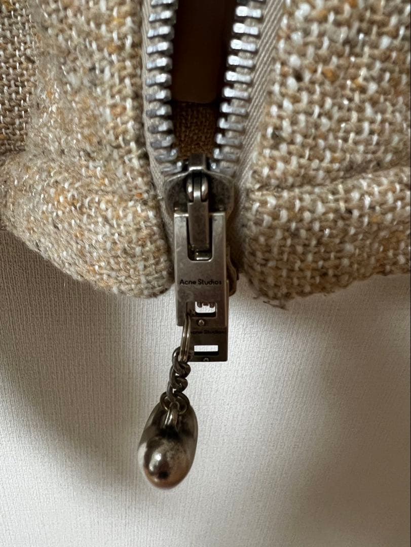 特大値下げ中】Acne Studios 22awパテッドツイード - メルカリ