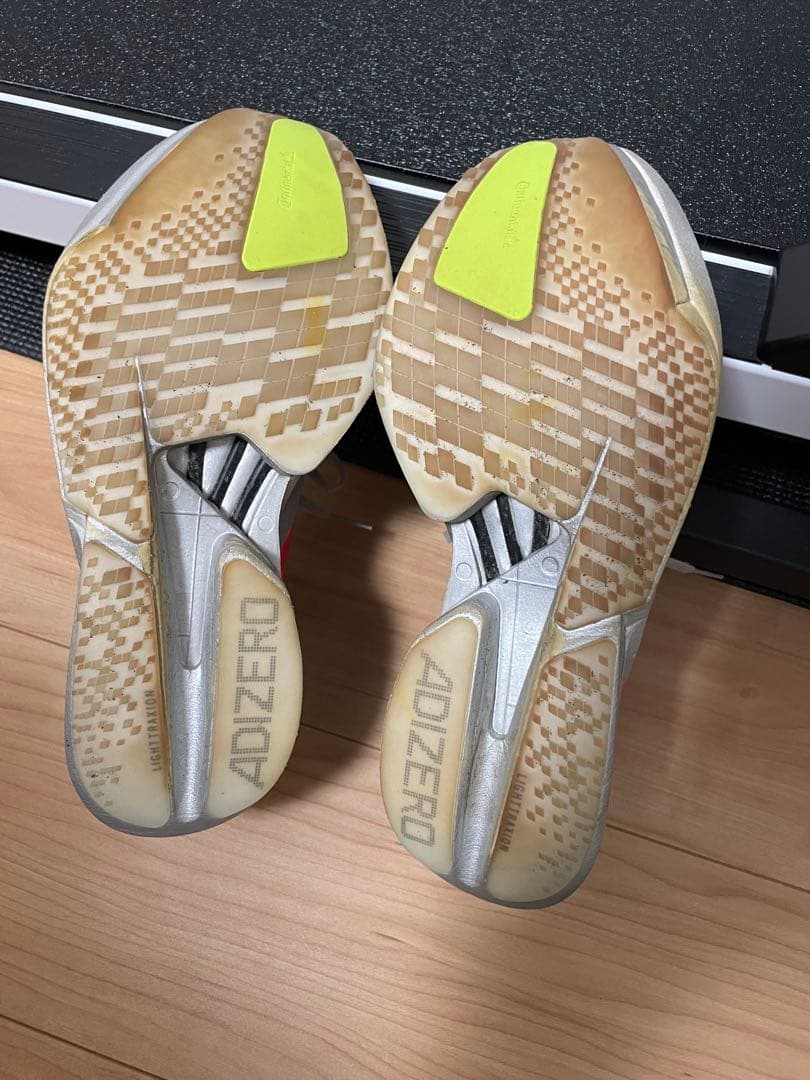 アディオスプロ4 27.0cm