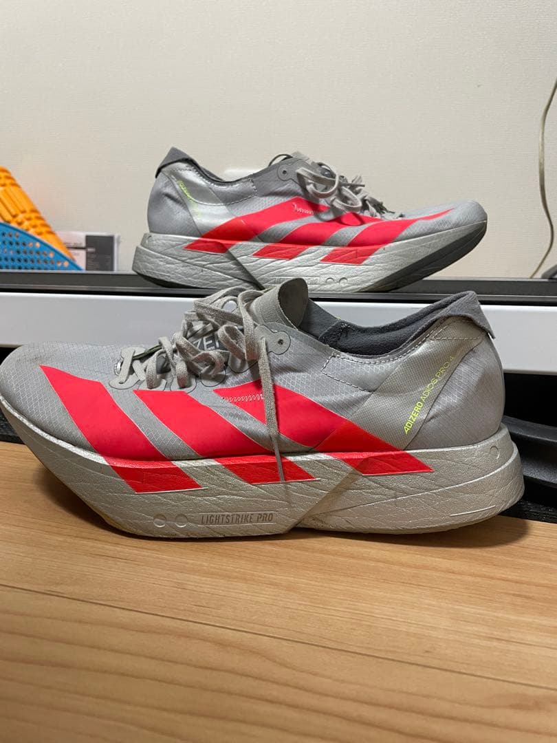 アディオスプロ4 27.0cm