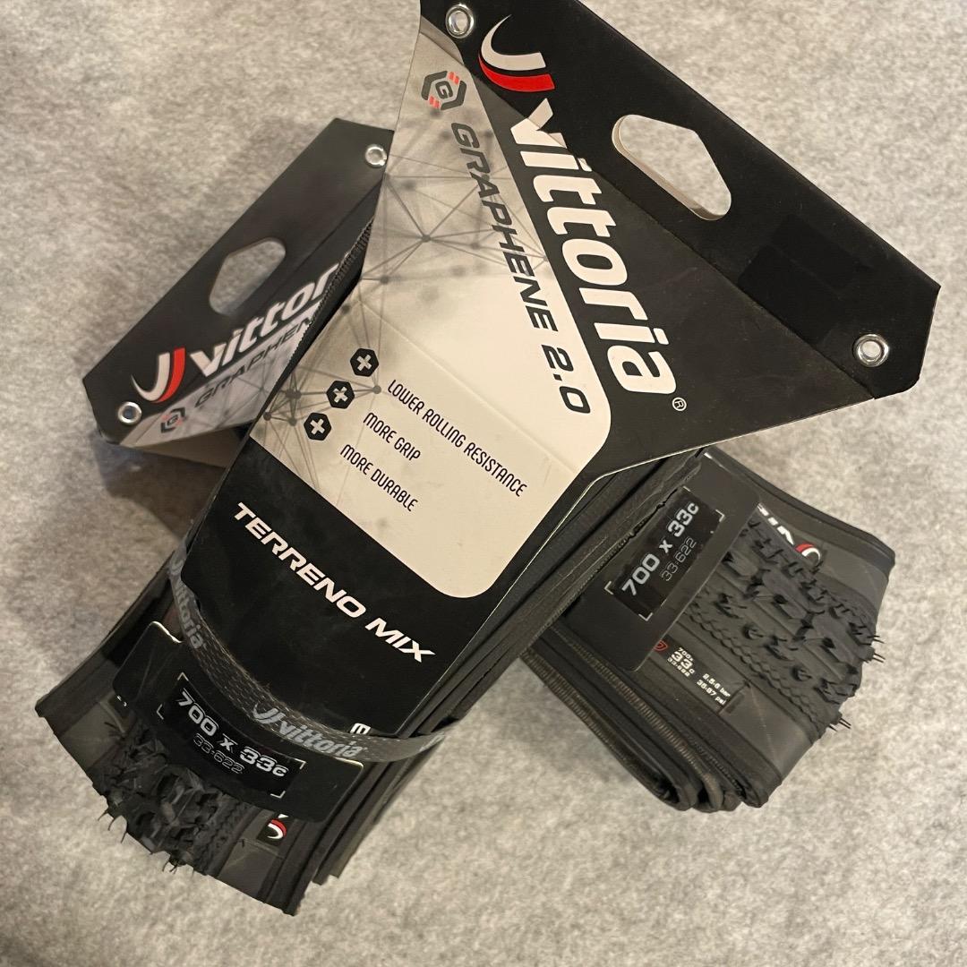 こうすけさん専用 Vittoria Terreno Mix 700 x 33c
