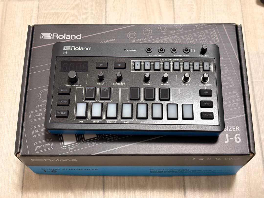 鍵盤楽器 Roland J-6 ROLAND ( ローランド ) J-6 CHORD SYNTHESIZER 送料無料 | サウンドハウス
