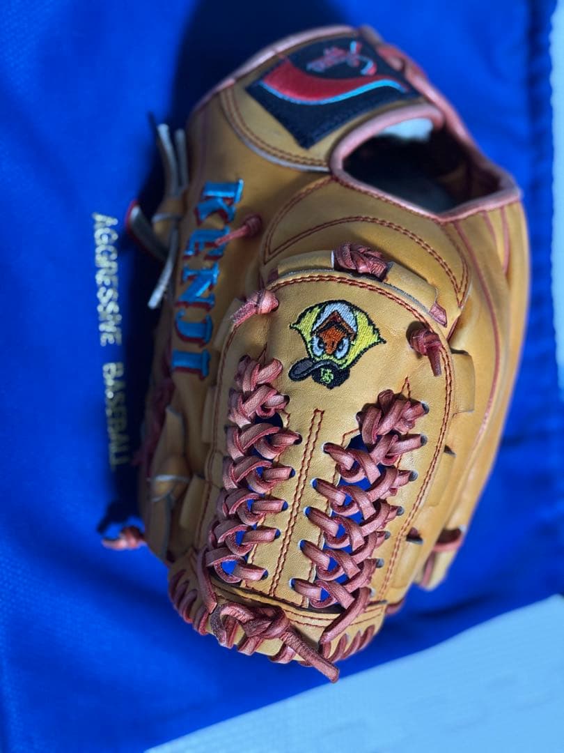 元ソフトバンクホークス 明石選手 実使用グローブ - メルカリ