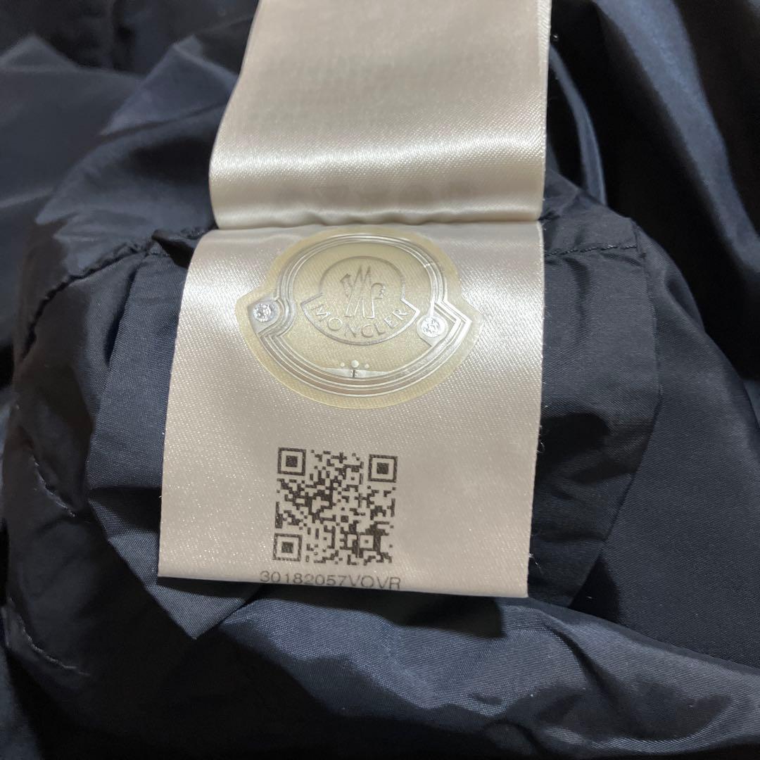 モンクレール⭐️春NEOMB REコート MONCLER〉の春アウター着比べして