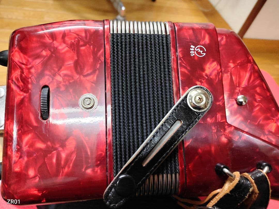 YAMAHA アコーディオン 赤 マーブル模様 マーブル模様 アコーディオン