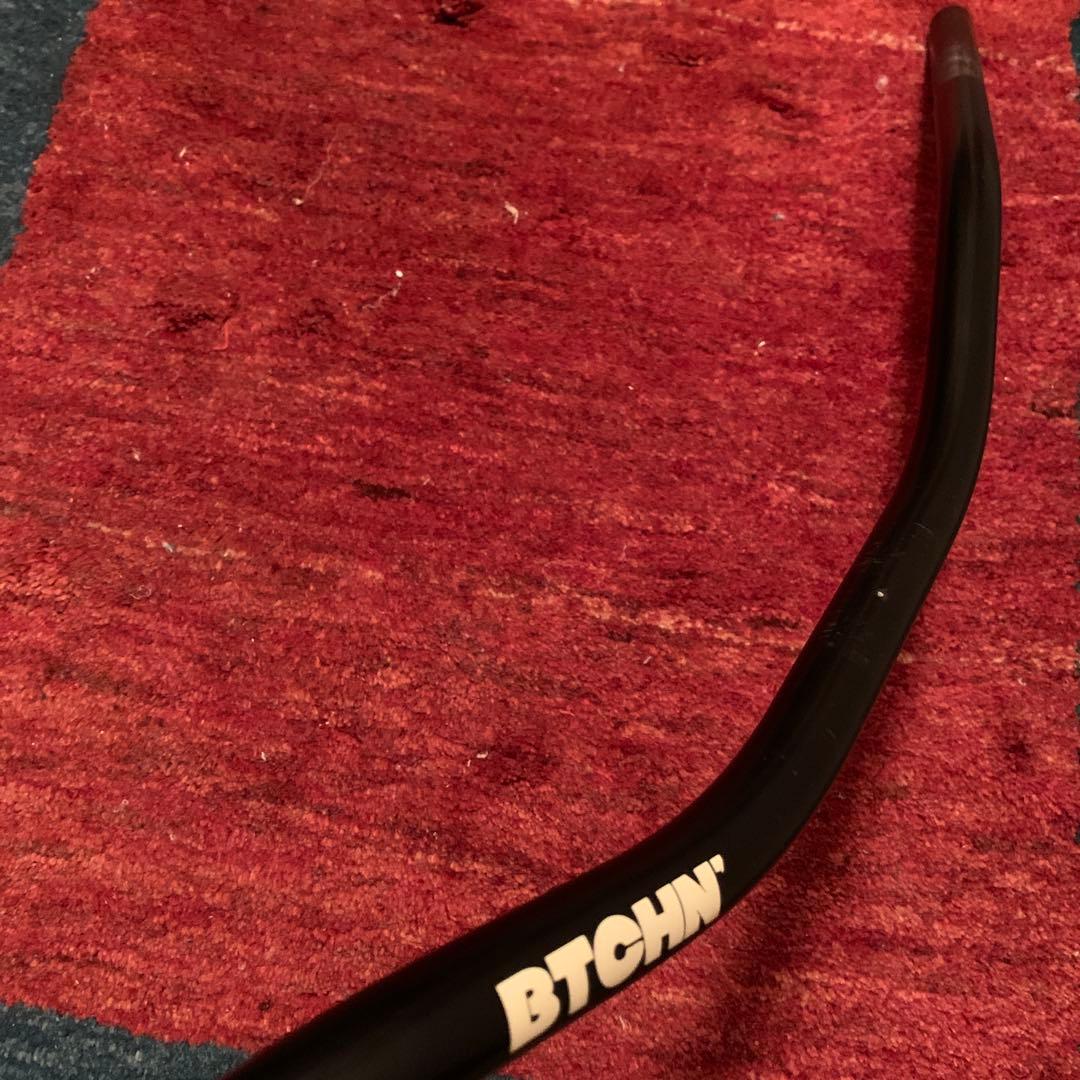 BTCHN ブラック ハンドルバー4ヶ月使用ブルーラグ 780mm ×22.2