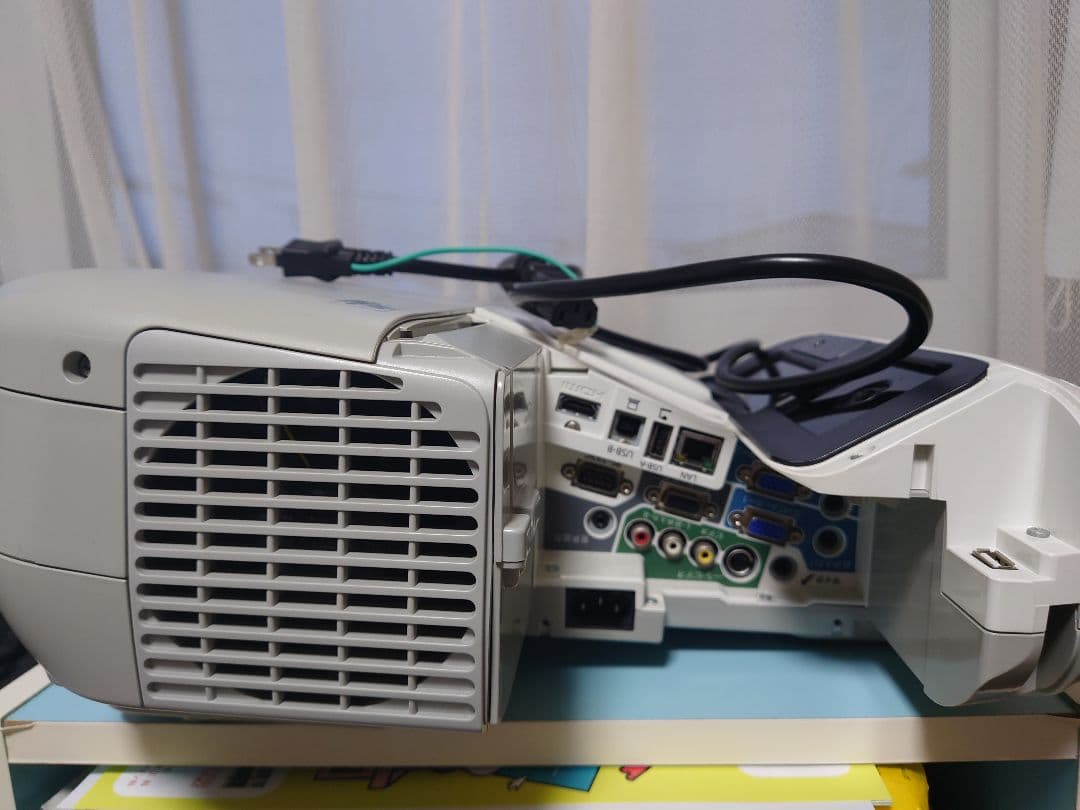 超お得なランプ630h】Epson EB-485WT 超短焦点プロジェクター