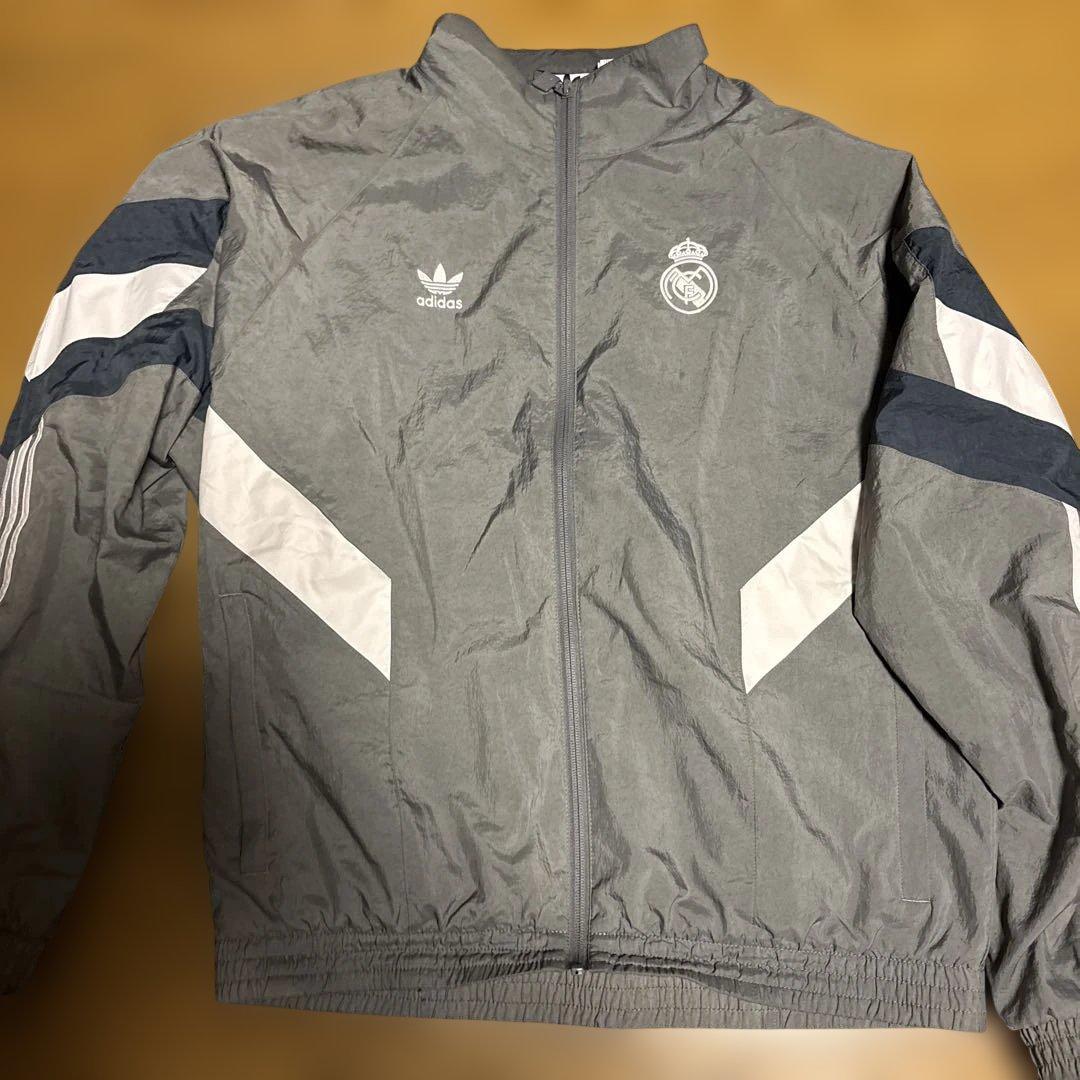 売り切りたい)adidas レアルマドリード トラックジャケット