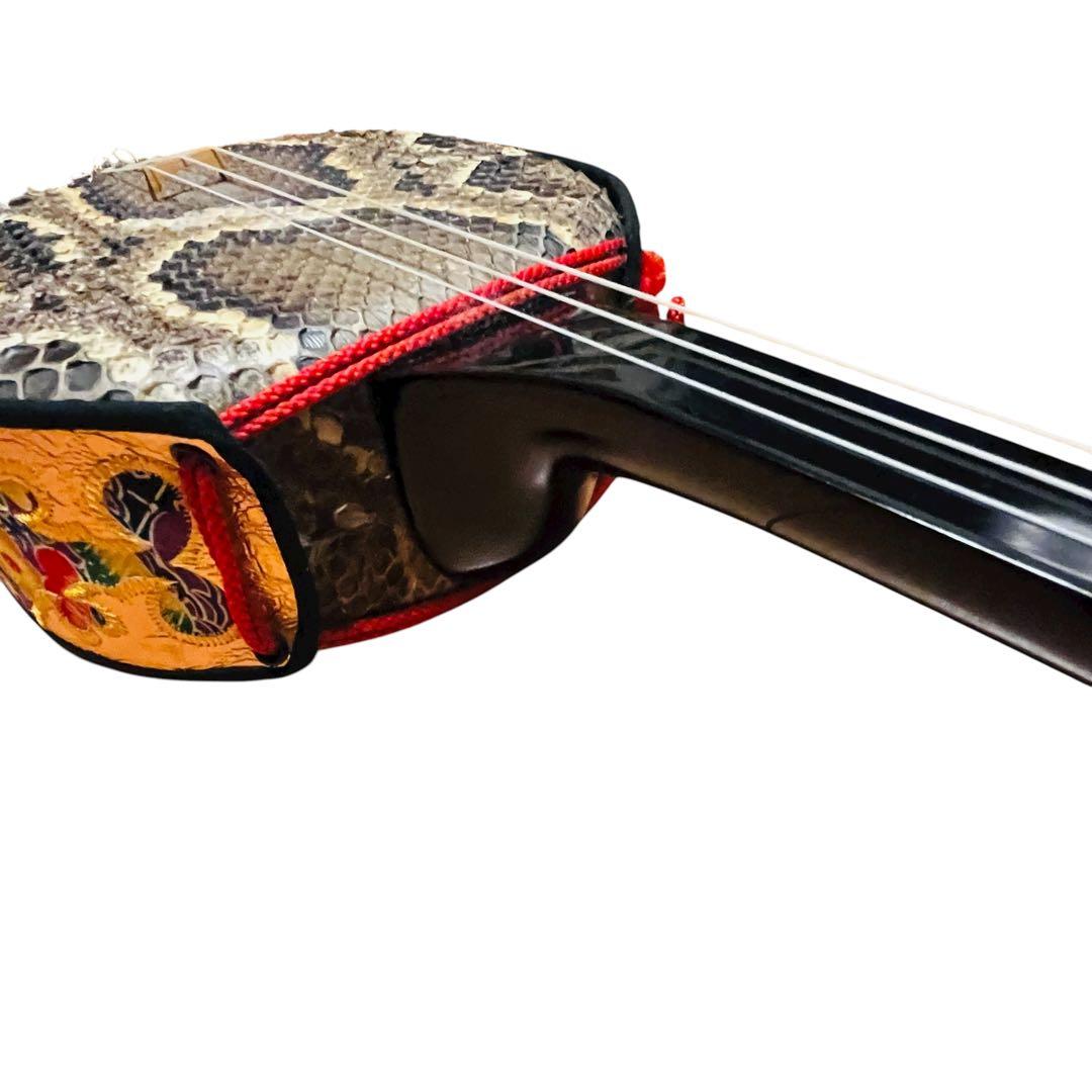 ジャンク 三線 本蛇皮 ソフトケース付き 破れあり 沖縄 修理・部品取り