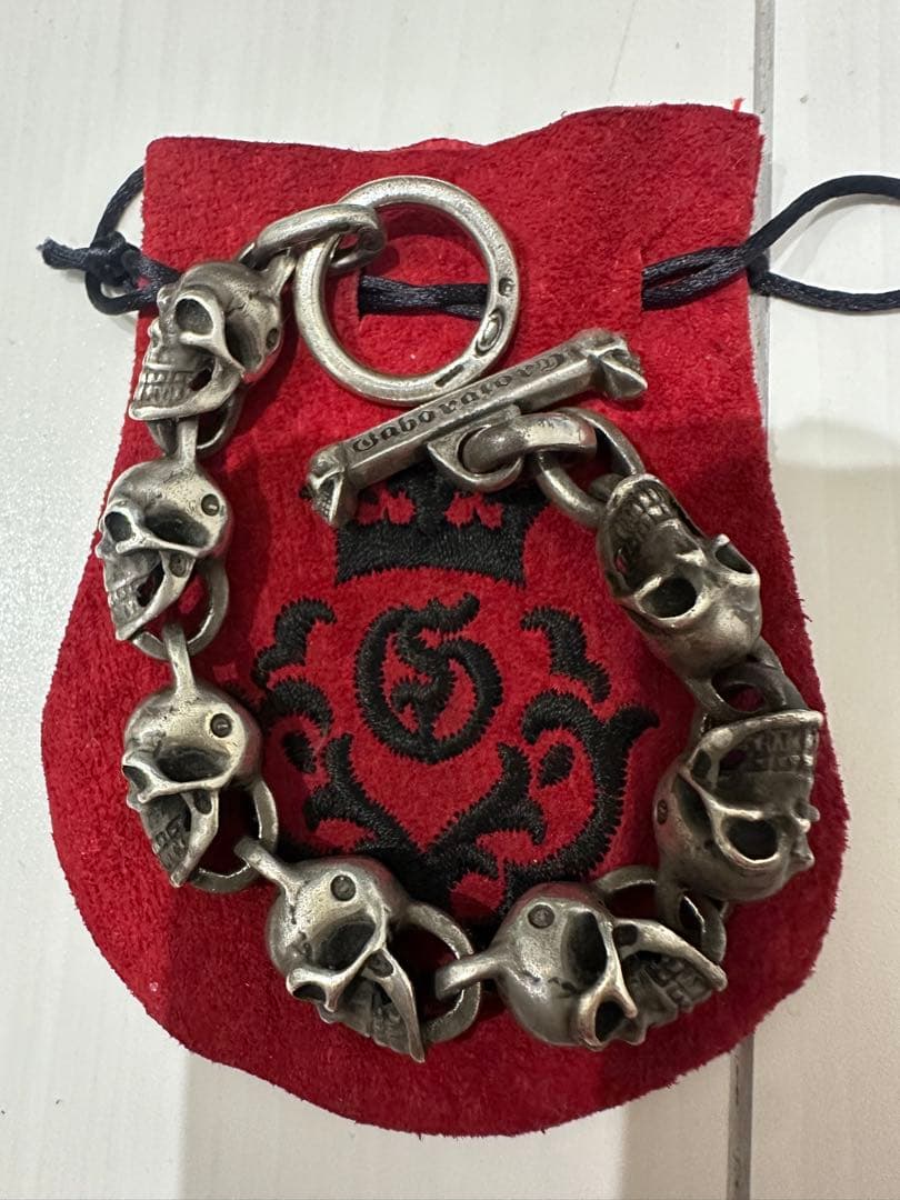 ガボール　インターナショナル　7スカルブレスレット ｶﾞﾎﾞｰﾙ 7 All Slant Head Skulls Link Bracelet | DenialKichijoji