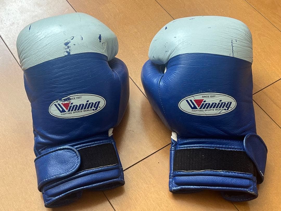 ウイニング（Winning）製旧アマチュアボクシンググローブ10oz（青