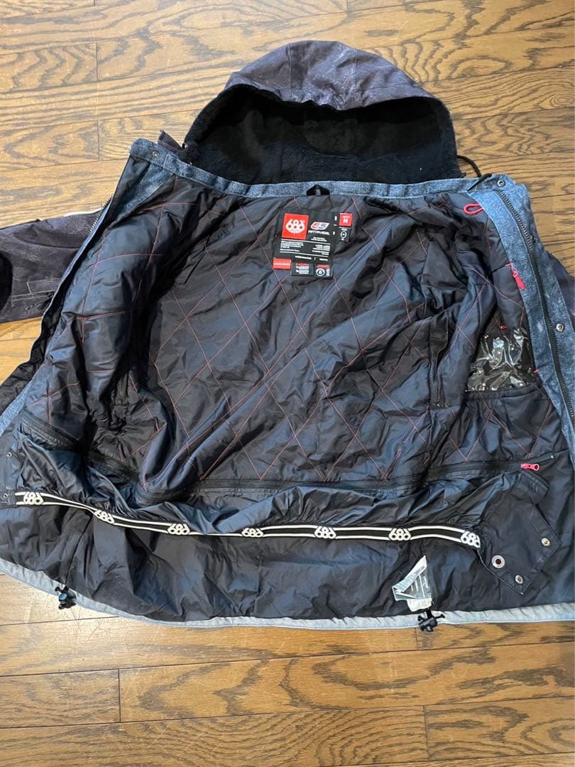 希少】上下セット 55 diesel 686 コラボ スノーボードウェア - メルカリ