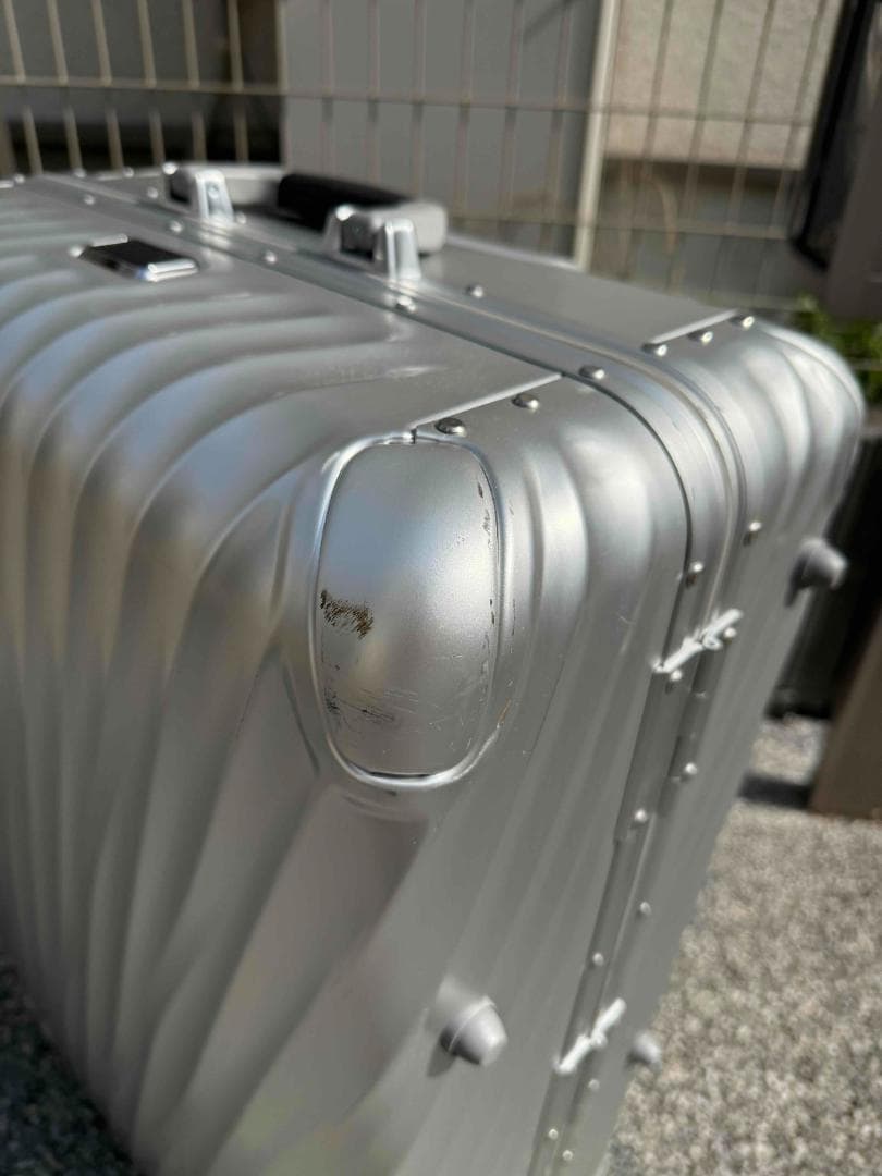 miyamasa様 TUMI 19 DGR ALUM スーツケース84L（中古） - メルカリ