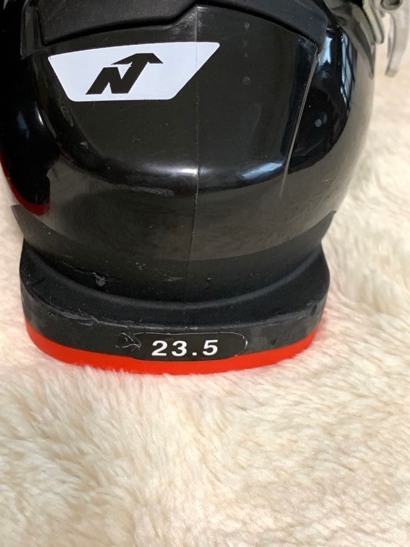 ノルディカ ジュニア スキーブーツ 23.5cm