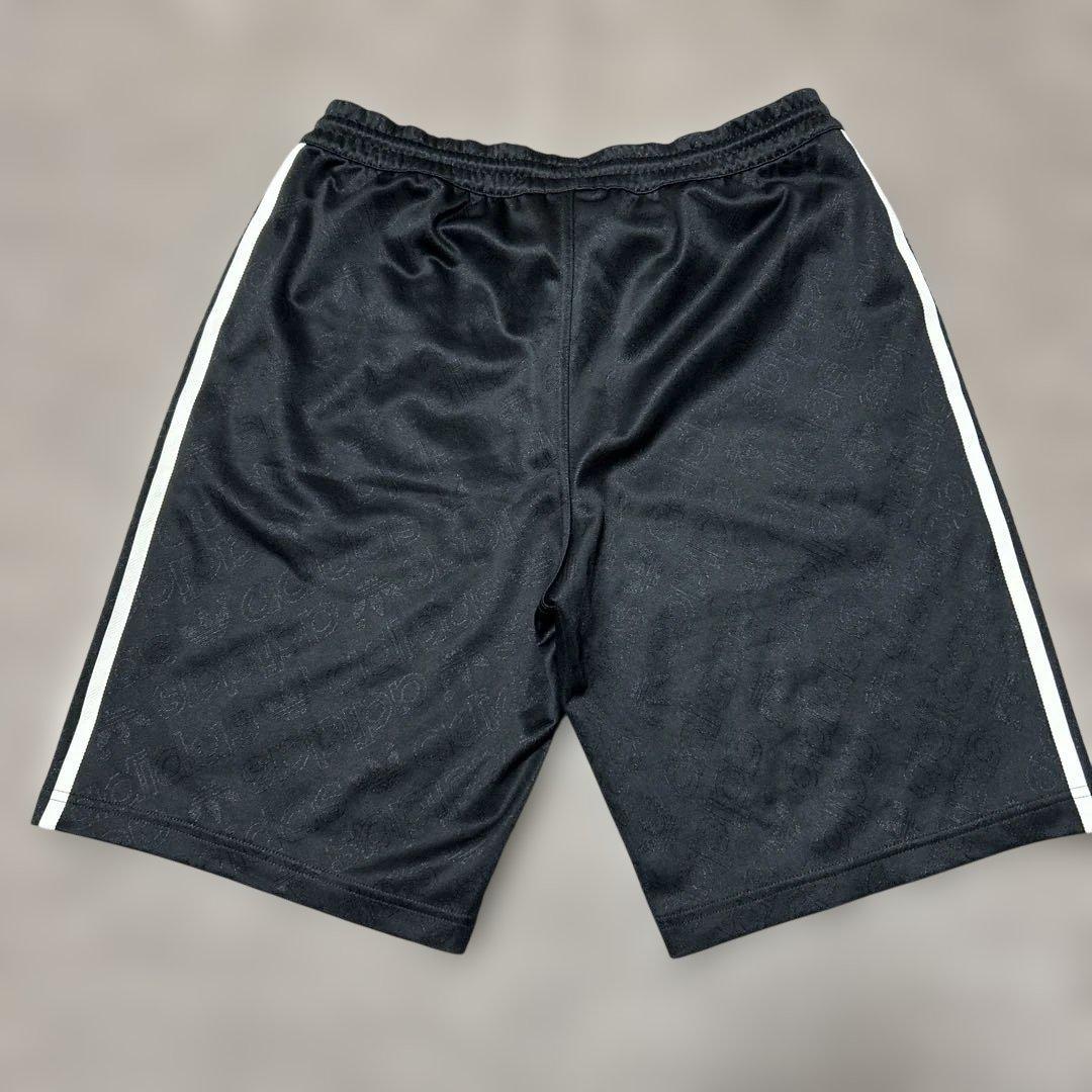 《美品》adidas ブラック ハーフパンツ Lサイズ
