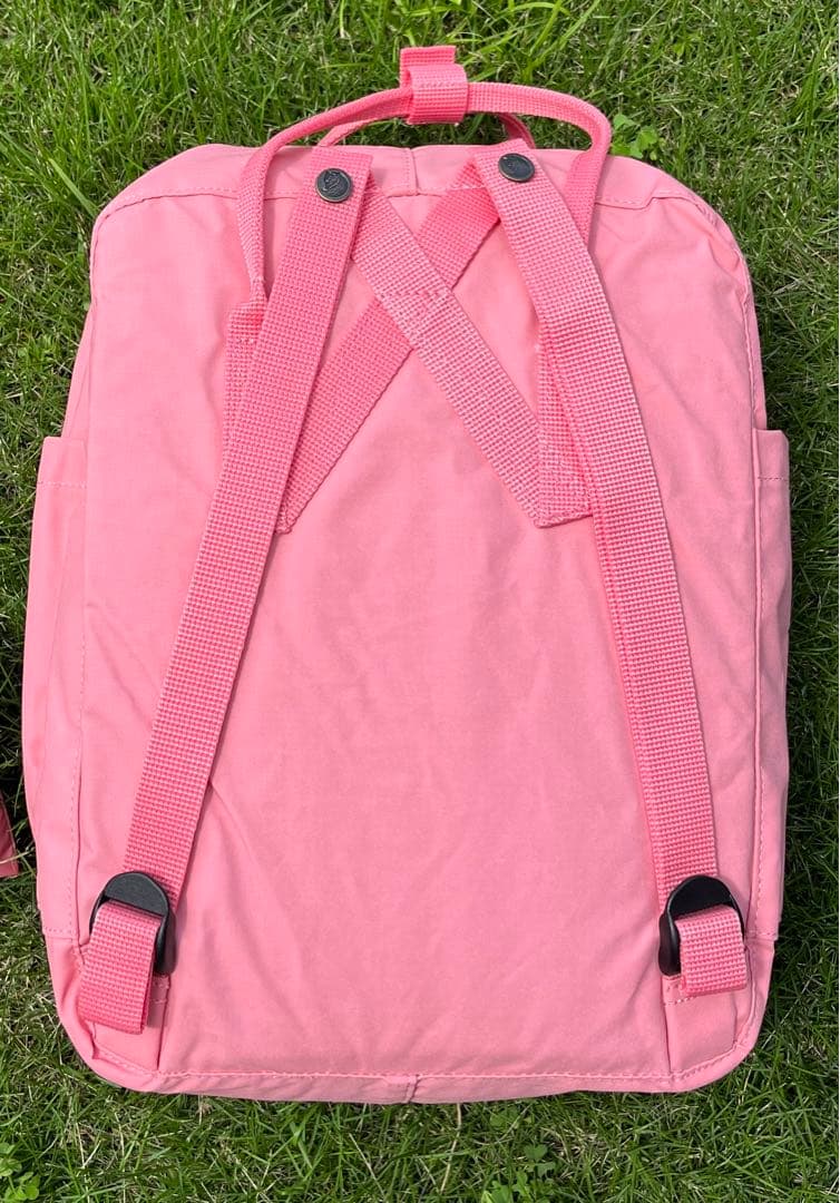 Fjallraven Kanken Classic Pink 16L
