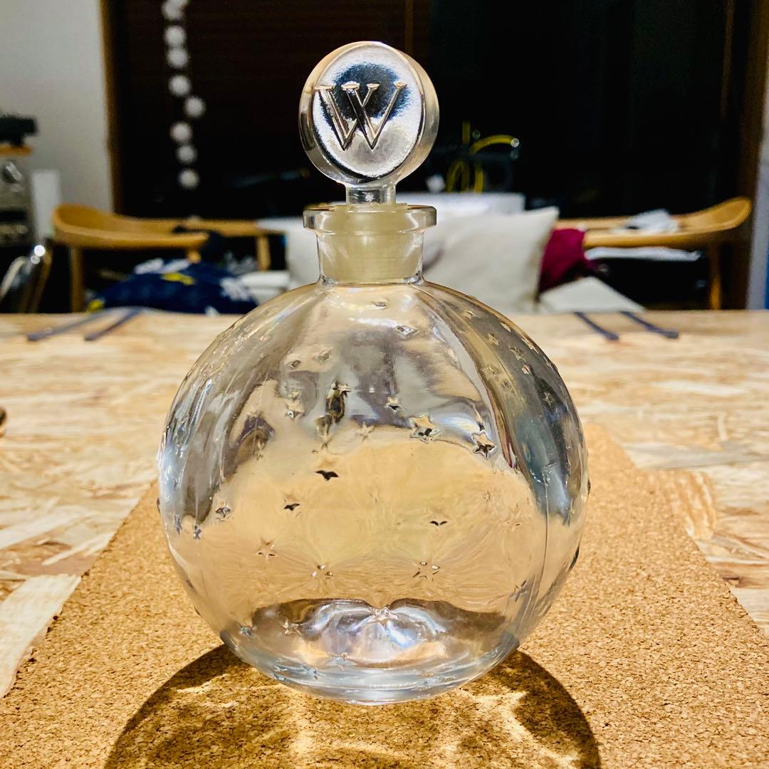 南94様限定★used1932年頃Lalique☆Worth Stars香水瓶 南94様限定☆used1932年頃Lalique☆Worth Stars香水瓶 - メルカリ