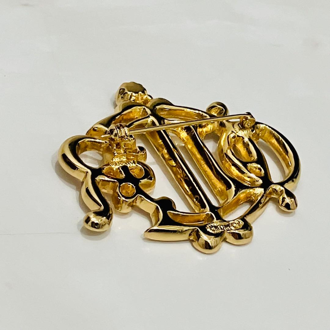 クリスチャンディオール エンブレムロゴ ブローチ コサージュ ライン