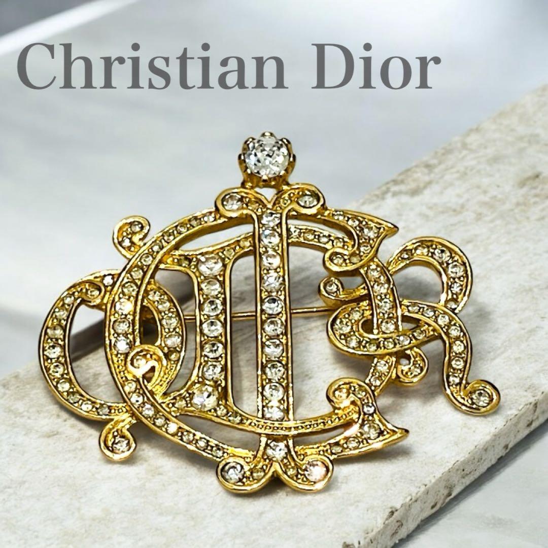 クリスチャンディオール エンブレムロゴ ブローチ コサージュ ライン