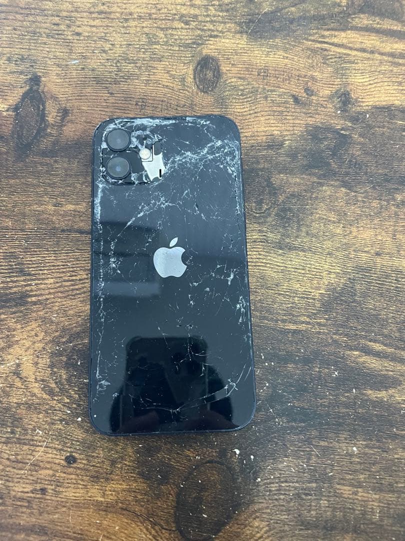 Apple iPhone 12 ブラック 本体