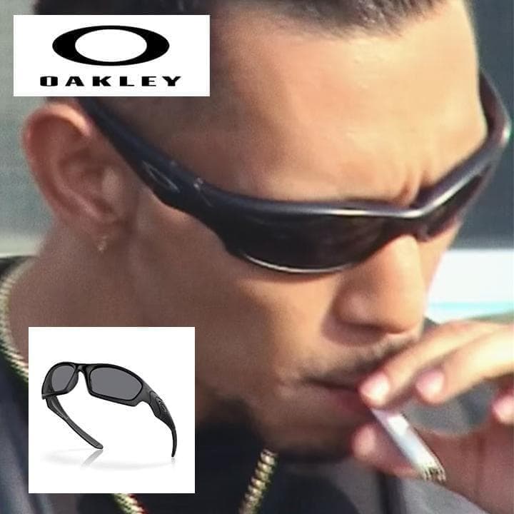 訳アリ特価！】IO氏着用モデル オークリー サングラス ストレート