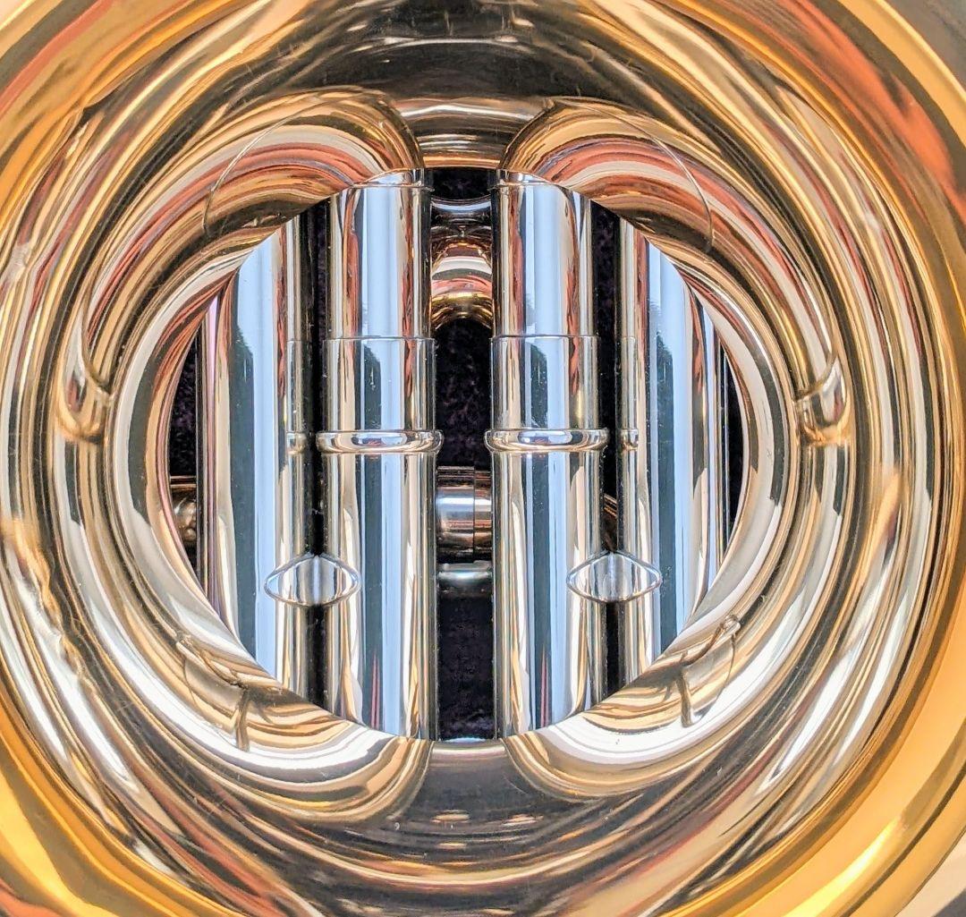 《つくし》【良質品】ヤマハ ホルン YHR-567GDB ゴールドブラス