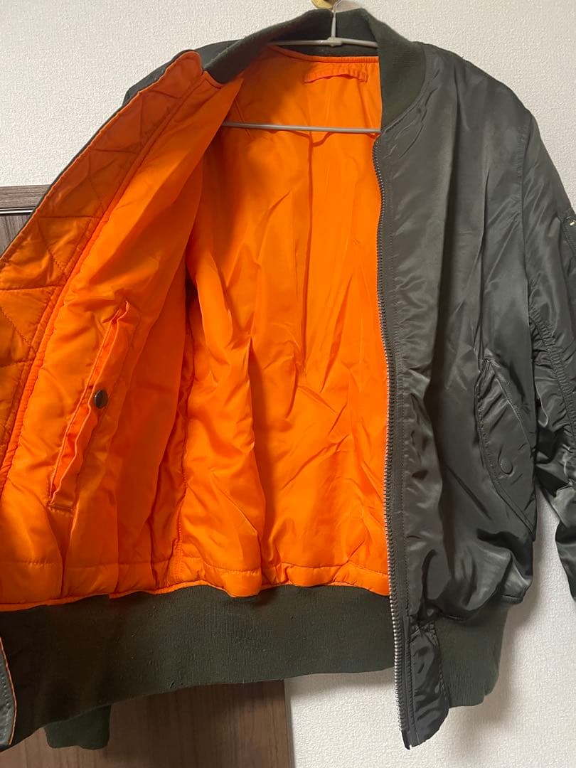 AVIREX MA-1ジャケット Lサイズ オリーブグリーン 6112176 希少AVIREX