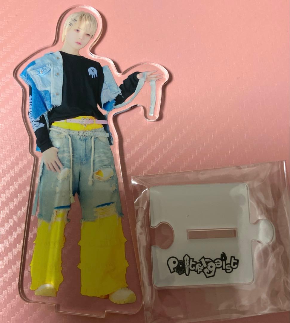 ♡♡ poltergeistうみ 期間限定 アクスタ、まとめうり♡♡ - メルカリ