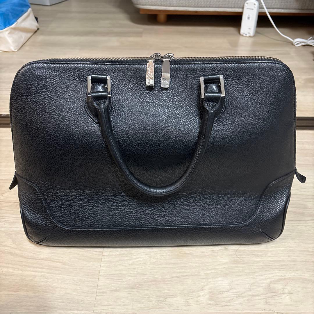 ペッレモルビダ Maiden Voyage シュリンクレザー ビジネスバッグ 黒
