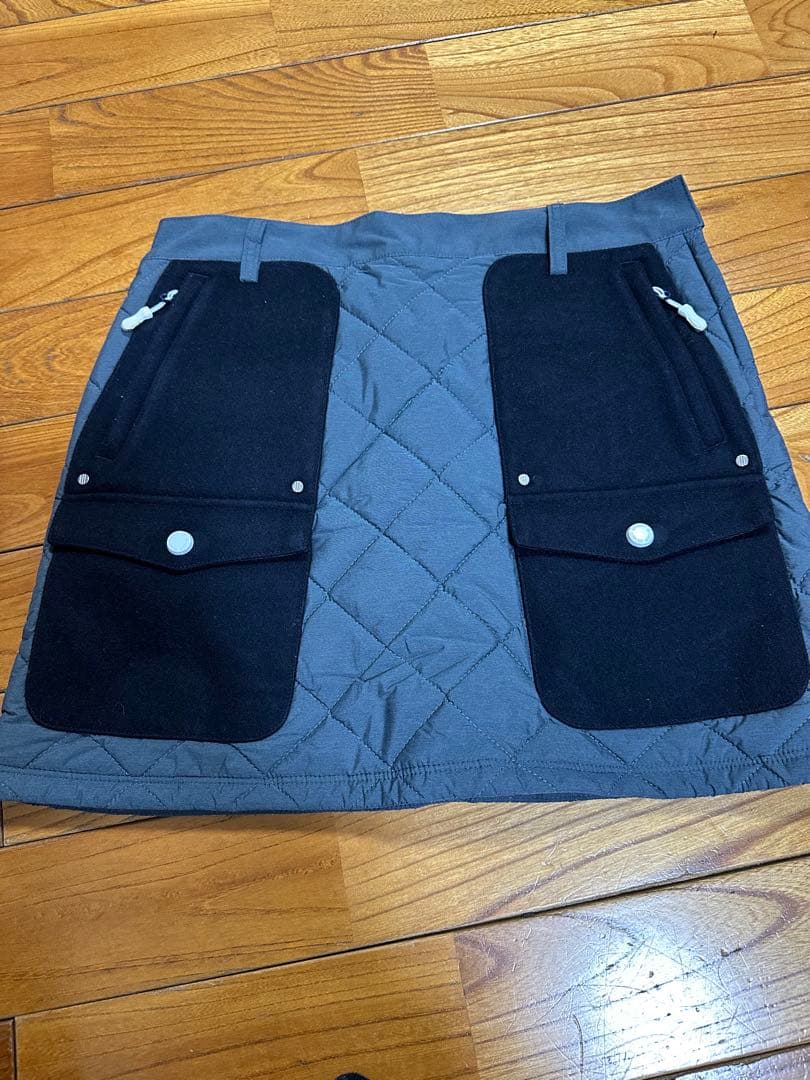 【美品】adidas 中綿キルティングスカート M グレー 防寒 ウール 楽天市場】キルティング スカート（ブランドアディダス）（スポーツ