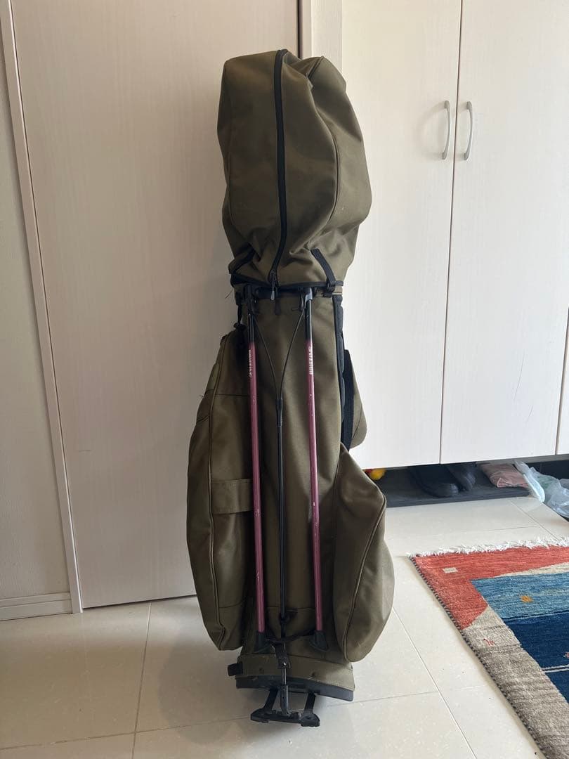 ブリーフィングbriefingゴルフバッグ オリーブ ドライバーなどのクラブ一式