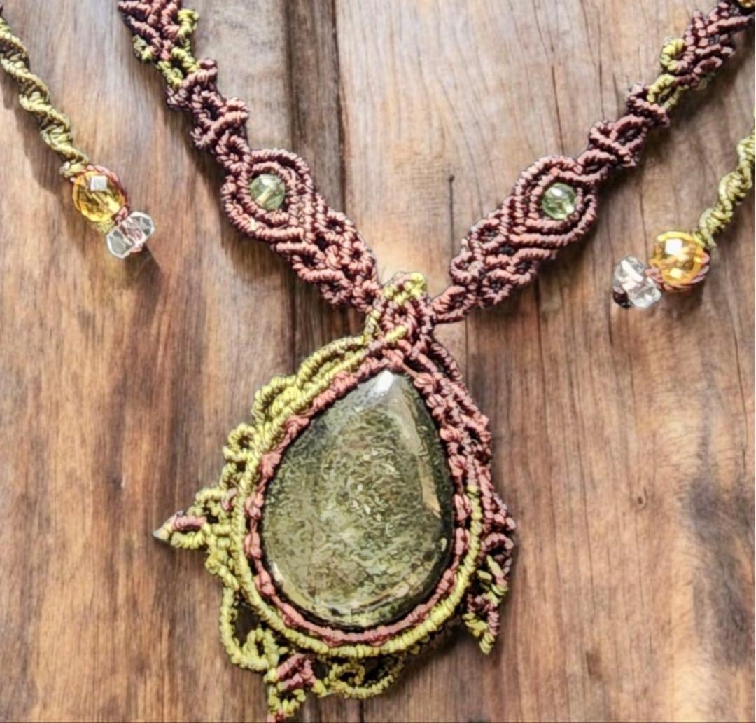 照希望】グリーンマイカ マクラメネックレス n144｜癒しと希望の天然石