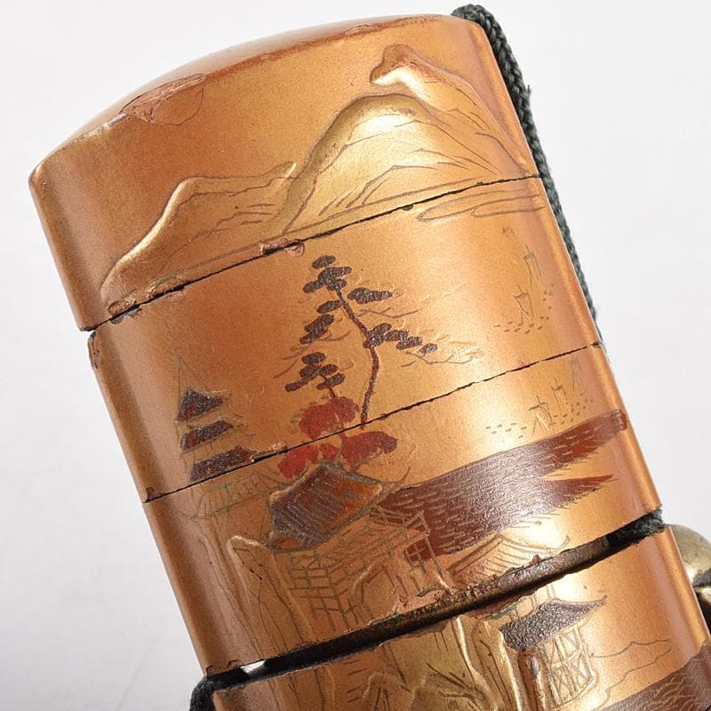 城様専用時代提げ物 金蒔絵山水図 印籠 牛角製饅頭根付・瓢箪