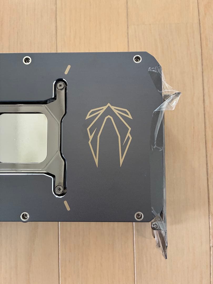 グラフィックボード グラボ 5090 ヒートシンク ファン など