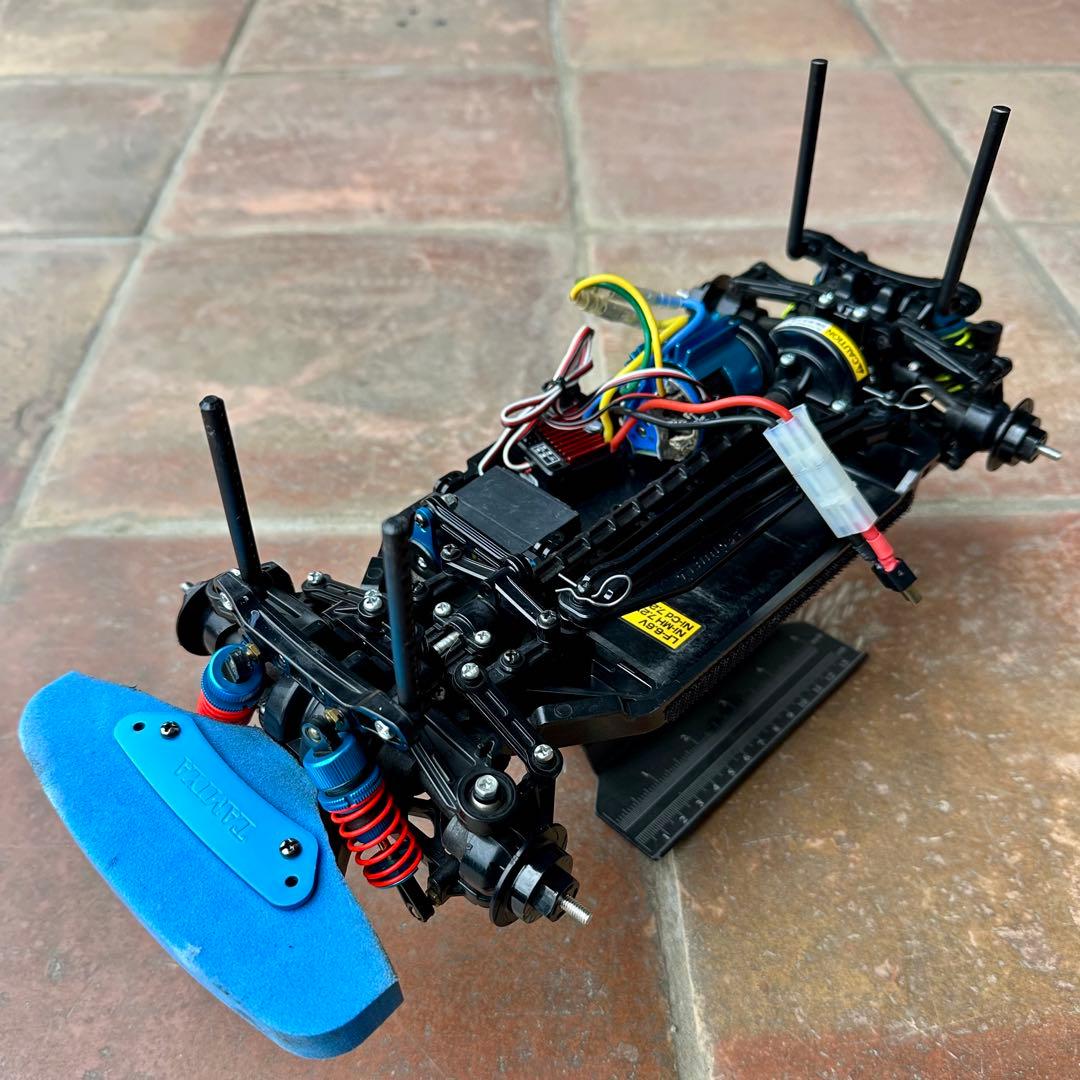 ゆ*ぎ様 タミヤ TT-02 シャーシ（メカ付き） タミヤ 電動RCカーシリーズ 1/10RC TT-02D ドリフトスペック シャーシ