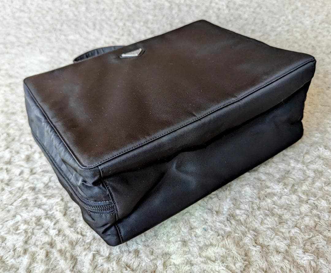 PRADA B69095 プラダ メイク ポーチ コスメバッグ 1997年 中古 プラダ