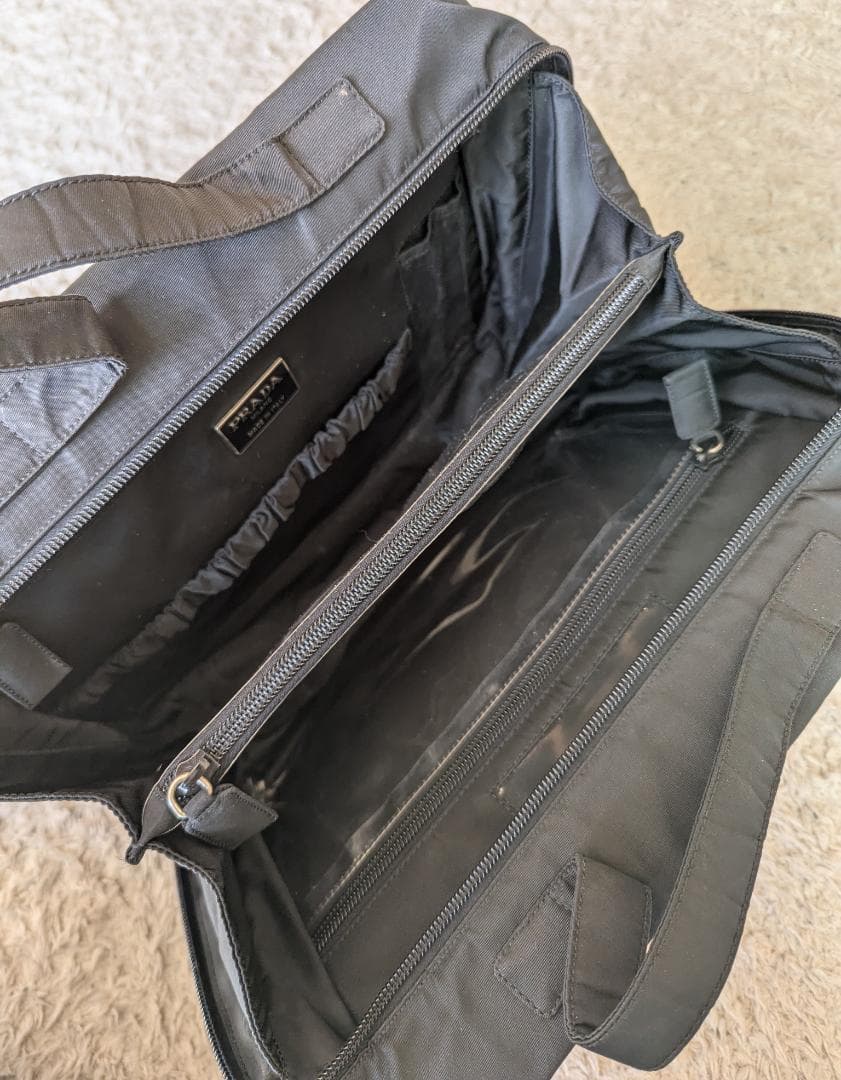 PRADA B69095 プラダ メイク ポーチ コスメバッグ 1997年 中古 - メルカリ