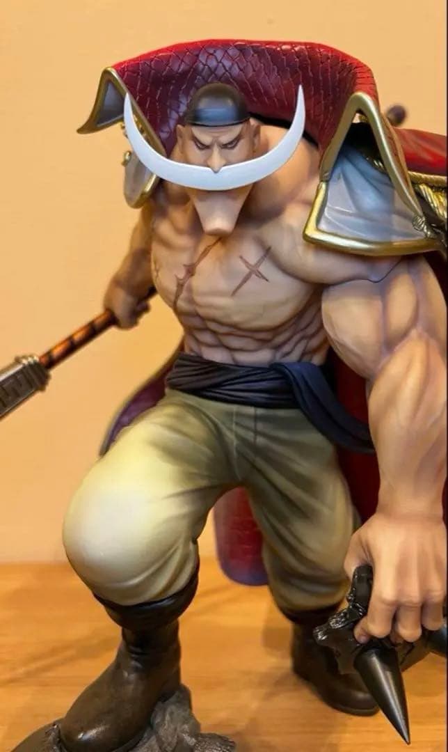 P.O.P maximum 白ひげ エドワードニューゲート フィギュア P.O.P NEO