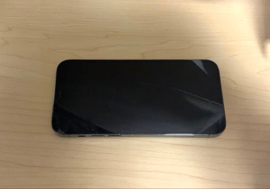 【中古】iPhone12 Pro 256GB (画面割れあり) 背面ガラス割れジャンクのiPhone12(アイフォン)の買取価格はいかに