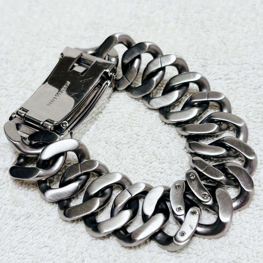 激レア】ディーゼル DZ-1144 シルバー 動作良好 腕時計 y2k - メルカリ