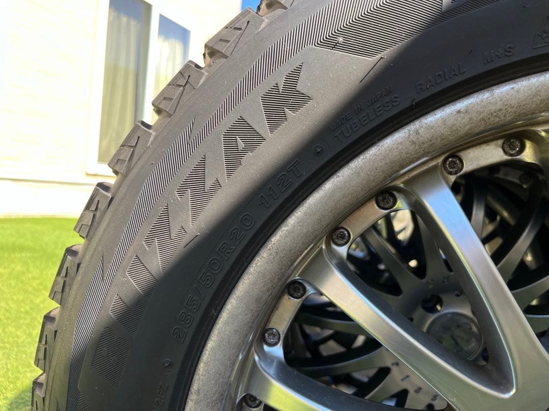 値下げ】カールソン1/16 RS 285/50-20スタッドレス 4本セット - メルカリ