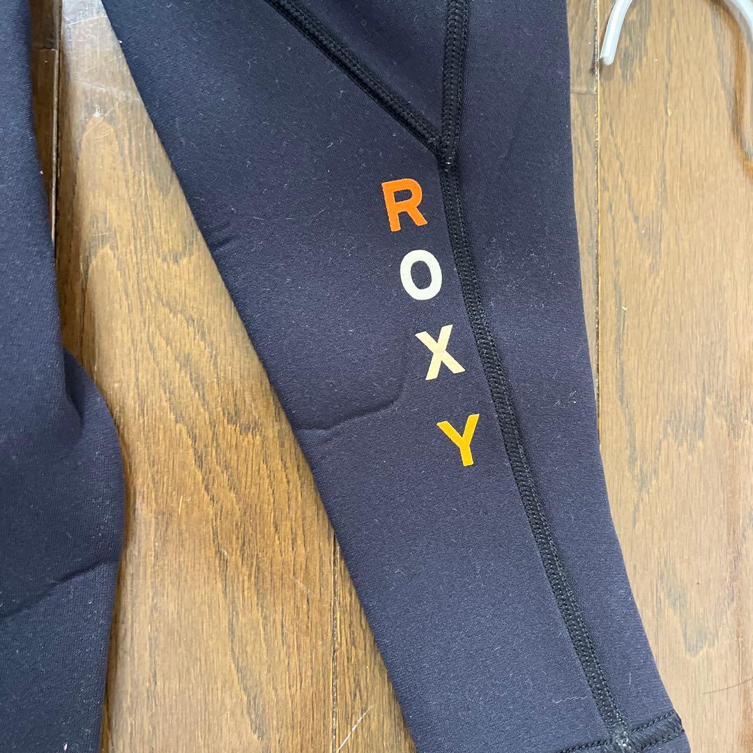 美品 ROXY ロキシーウエットスーツ 激レア 4/32 レディース 黒